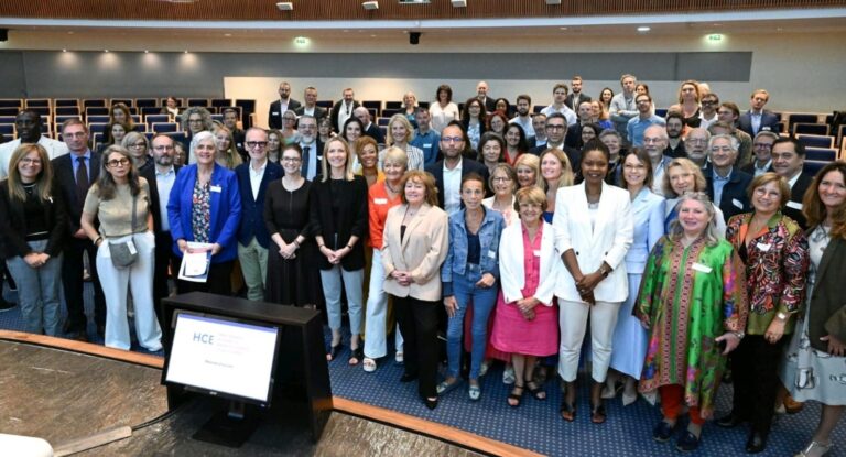 Installation du Haut Conseil à l’Egalité : Elles aussi poursuit son engagement pour la parité