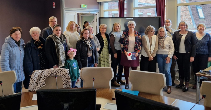 L’antenne Elles aussi des Hauts de France a lancé le guide de la candidate le 8 novembre à Halluin Top départ pour les élections municipales et communautaires !